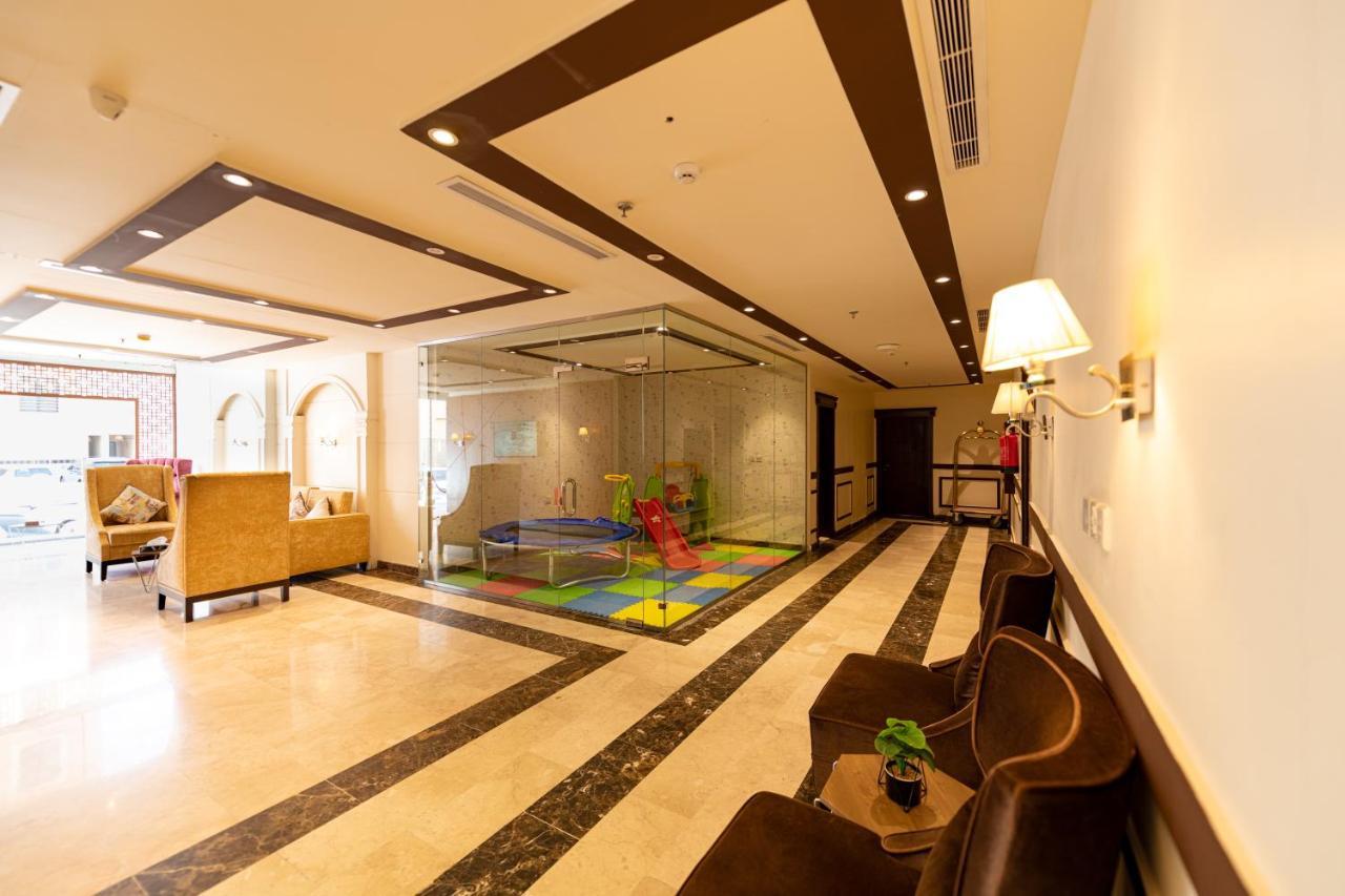 Holiday Plus - Al Nuzha Yidda Exterior foto