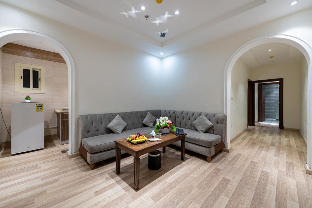 Holiday Plus - Al Nuzha Yidda Exterior foto